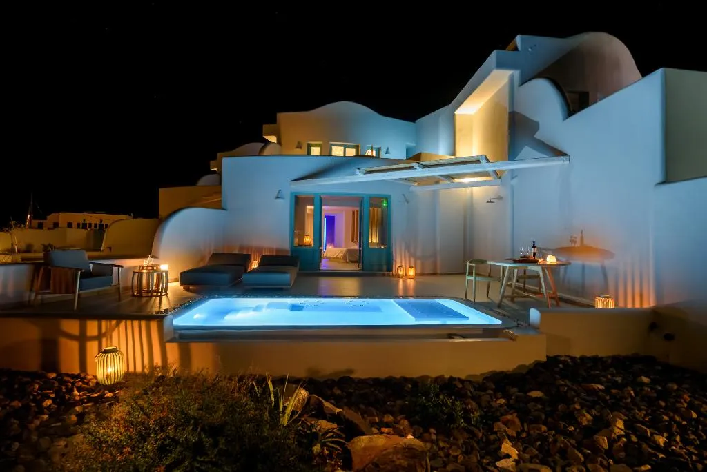 SUITE GRAND Room, Avatar Suites, Santorini
