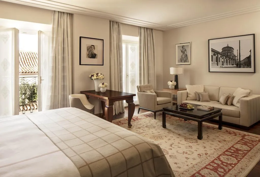 SUITE EXECUTIVE Room, Four Seasons Hotel Milano, Milan