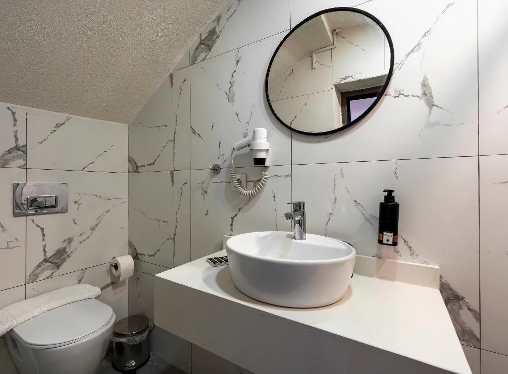 QUADRUPLE STANDARD Room, Daphnis Hotel, Bodrum