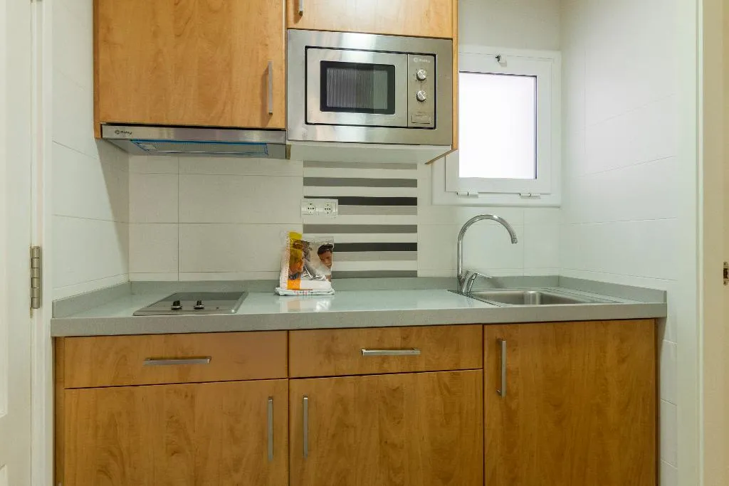 STUDIO CAPACITY 3 Room, Apartments Sunway San Jorge, Costa Brava