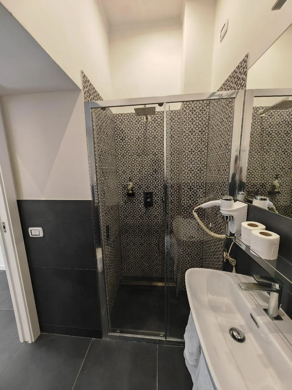 QUADRUPLE STANDARD Room, Art Street Hotel, Naples
