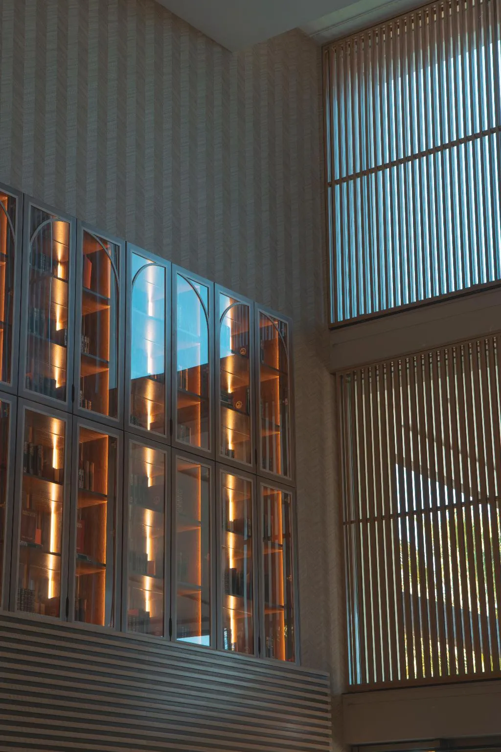 Lobby, Wine & Books by the sea - Algarve Resort, Algarve