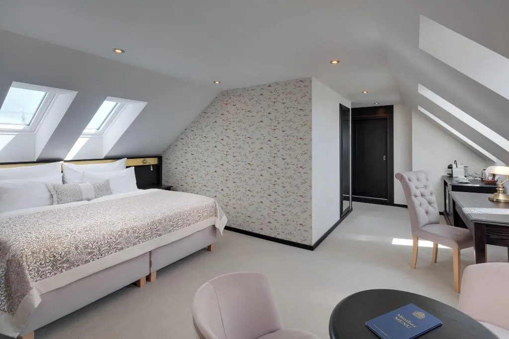DOUBLE QUEEN SIZE BED Room, Hotel Savoy Prague, Prague
