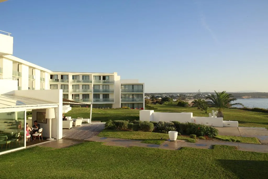 General view, Memmo Baleeira Hotel, Algarve