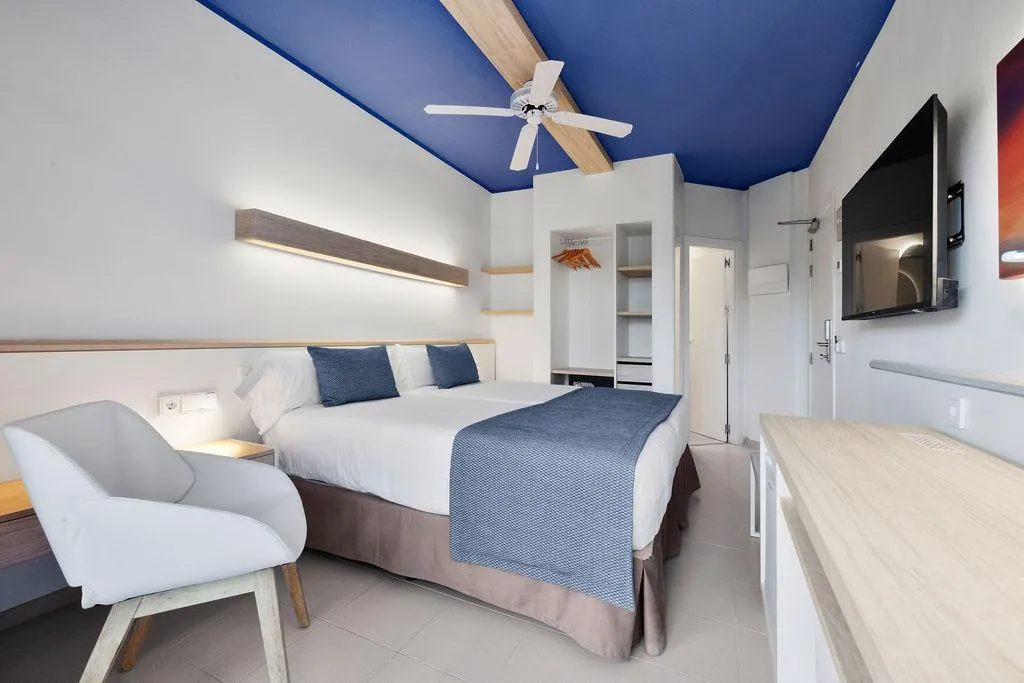 Double or Twin POOL VIEW Room, Pabisa Sofia, Majorca