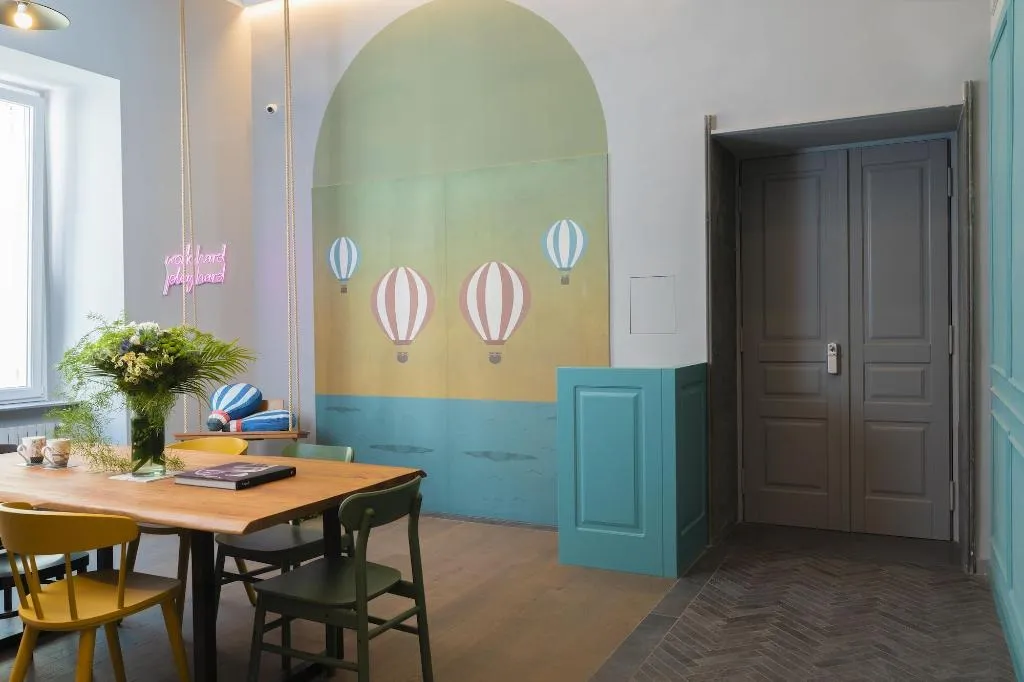 Lobby, Rettifilo 311, Naples