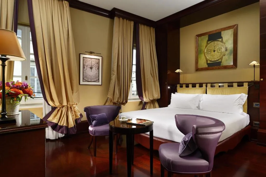 DOUBLE DELUXE ONE BED Room, L'Orologio, Florence