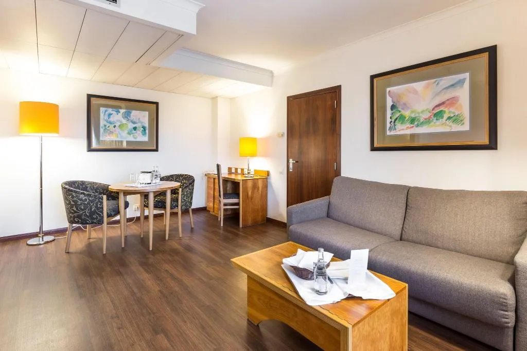 Room, Radisson Blu Hotel, Lisbon, Lisbon