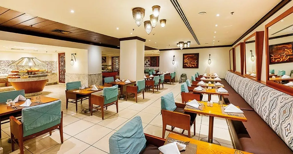 Restaurant, Old Palace Resort Sahl Hasheesh, Red Sea Riviera
