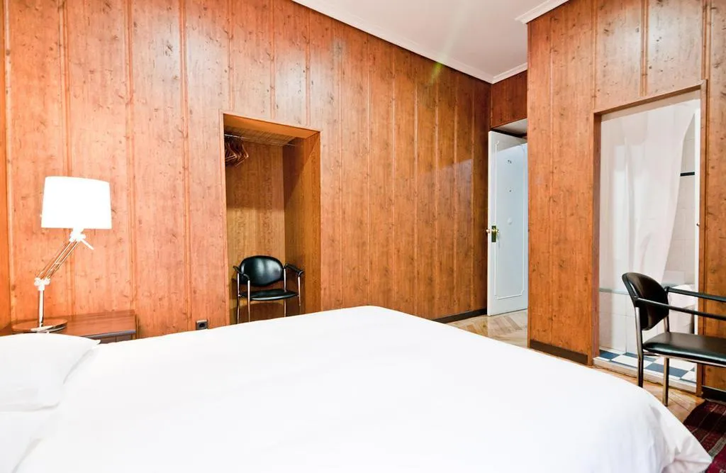 General view, Asuncion Hostal, Madrid