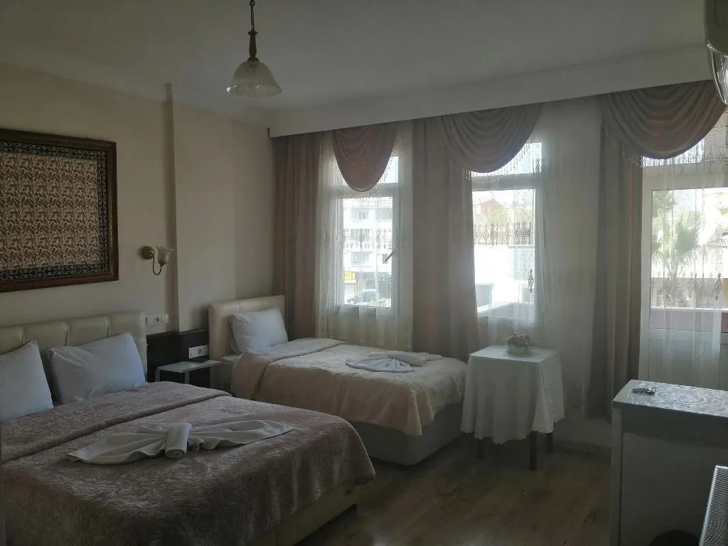 Room, Ephesus Centrum, Izmir