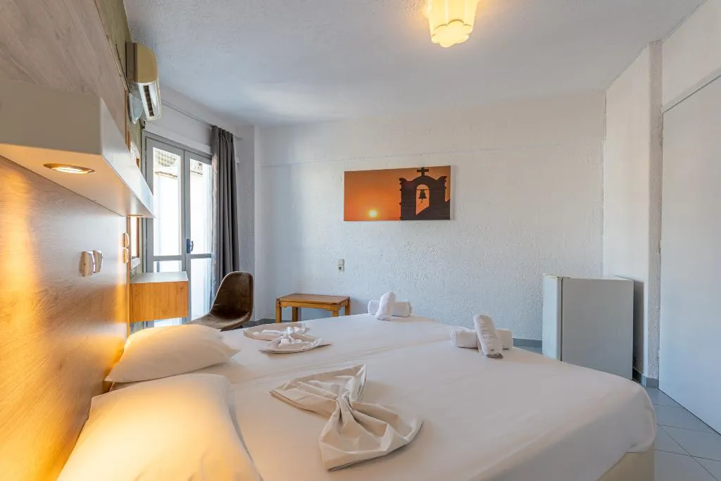 Double or Twin SUPERIOR Room, Simple Hotel Hersonissos Blue, Crete
