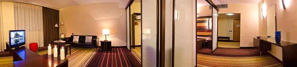 Room, Valgrande Hotel, Milan