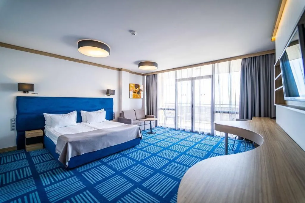 FAMILY ROOM STANDARD Room, HVD Club Hotel Viva, Varna