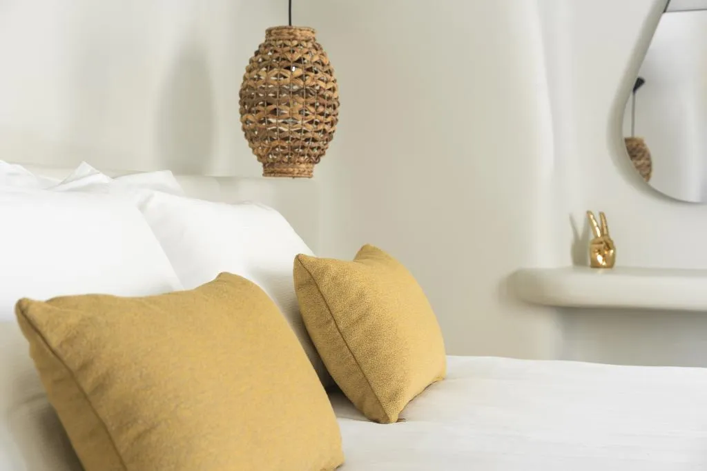 JUNIOR SUITE WITH JACUZZI Room, Aeon Suites by Mr and Mrs White, Santorini