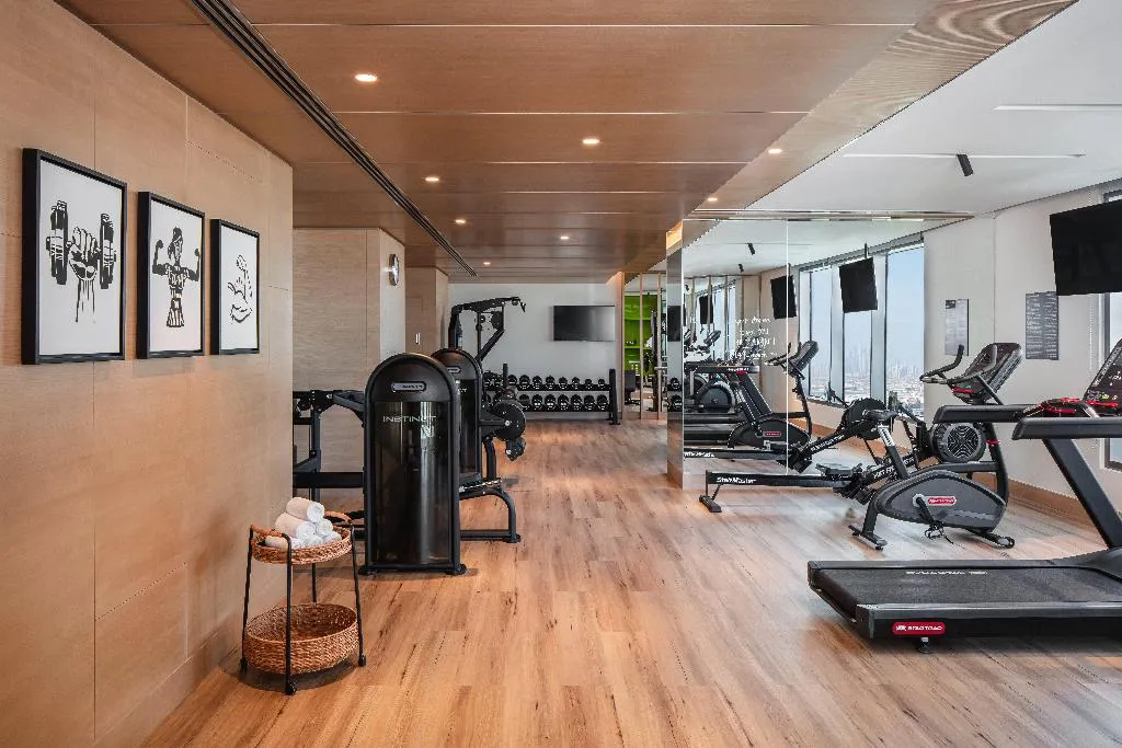 Sports and Entertainment, Holiday Inn Hotel & Suites Dubai Science Park, Dubai