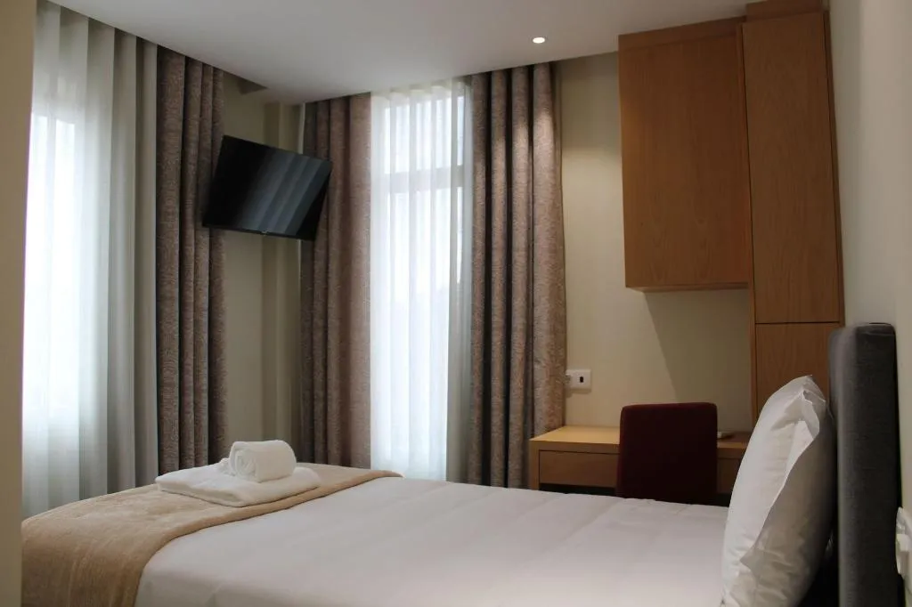 Room, Oporto Station Hostel & Rooms, Porto