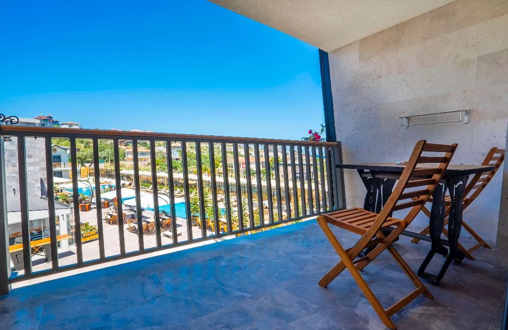 TRIPLE SEA VIEW POOL VIEW Room, Kosa Hotel Ceşme, Izmir