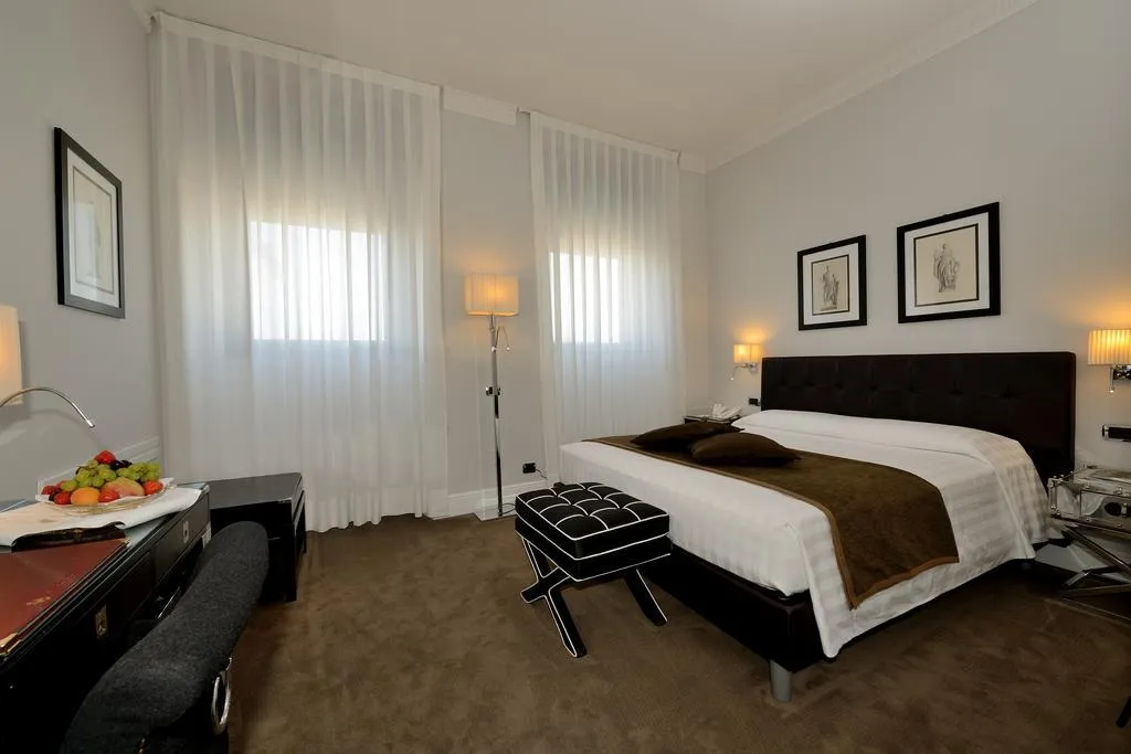 TWIN SUPERIOR Room, Roma, Florence