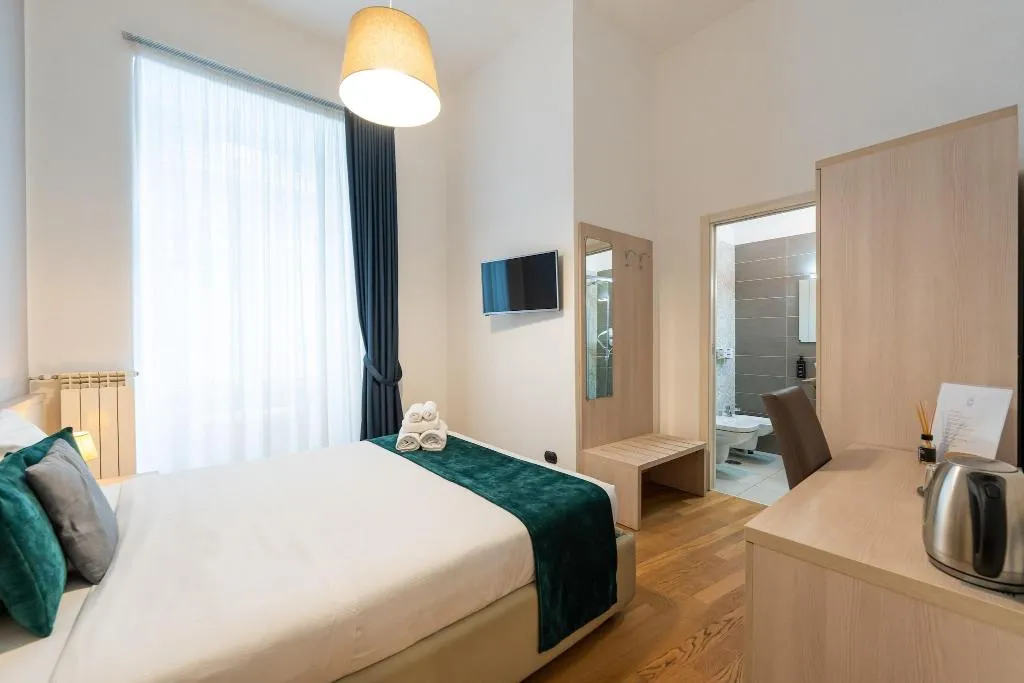 Room, Duomo Hermes Relais, Naples