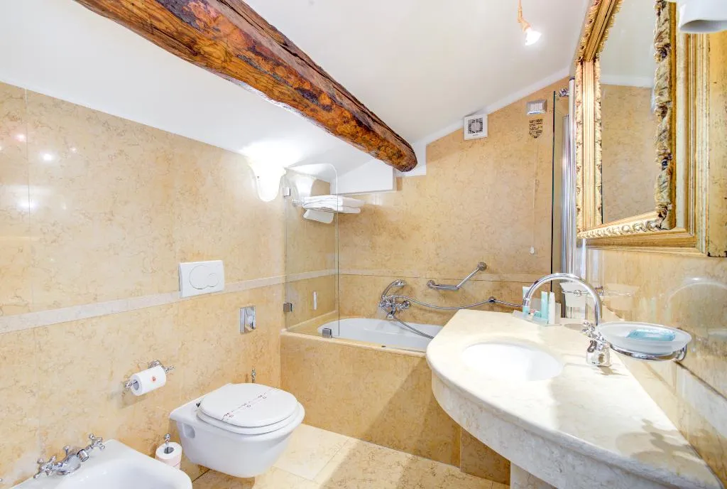 DOUBLE SUPERIOR Room, Al Duca Venezia, Venice