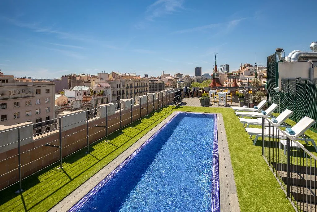 Pool, Occidental Diagonal 414, Barcelona