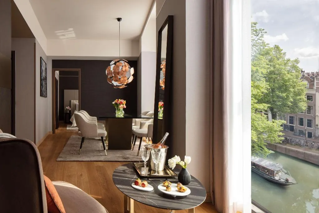 Room, Anantara Grand Hotel Krasnapolsky Amsterdam, Amsterdam