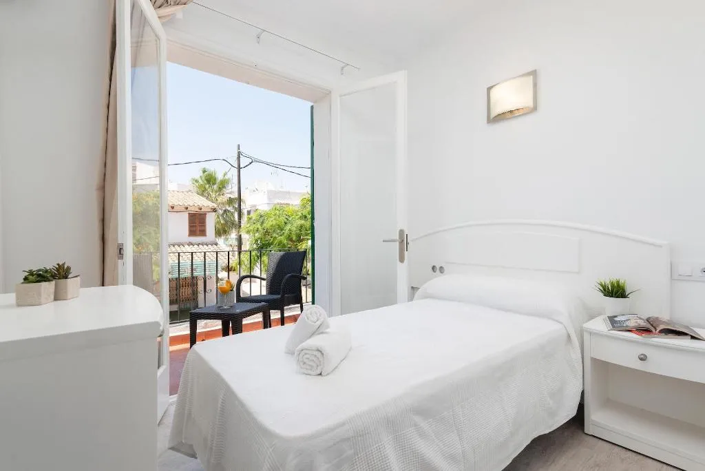 Room, Talamanca, Majorca