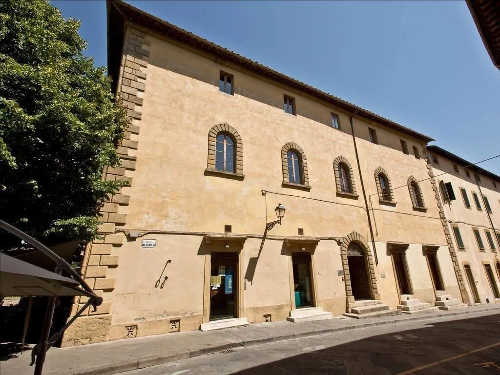 General view, Palazzo Renieri, Florence