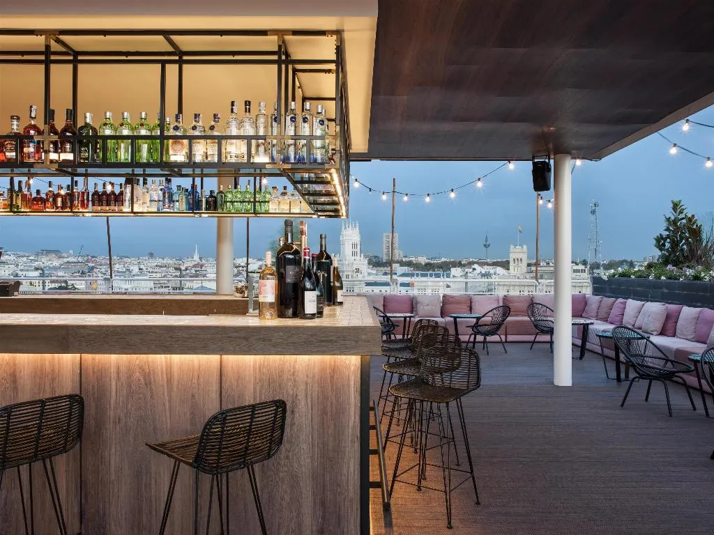 Bar, NH Collection Madrid Suecia, Madrid