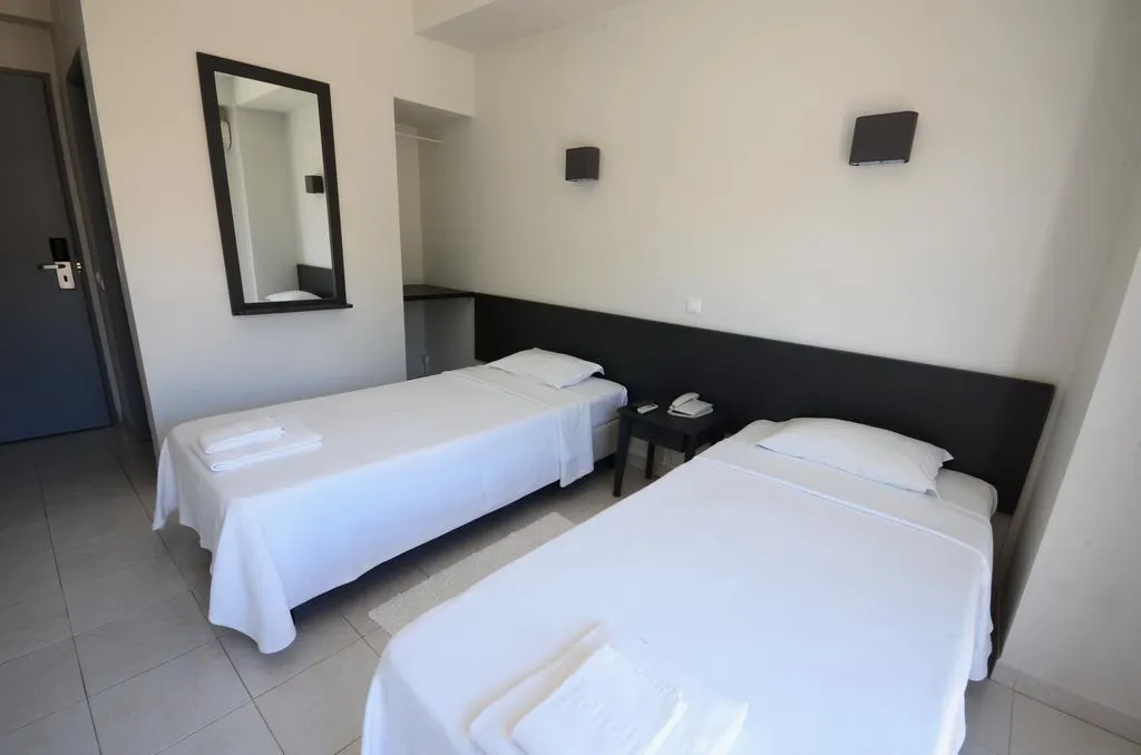 Room, Boliqueime Guest House, Algarve
