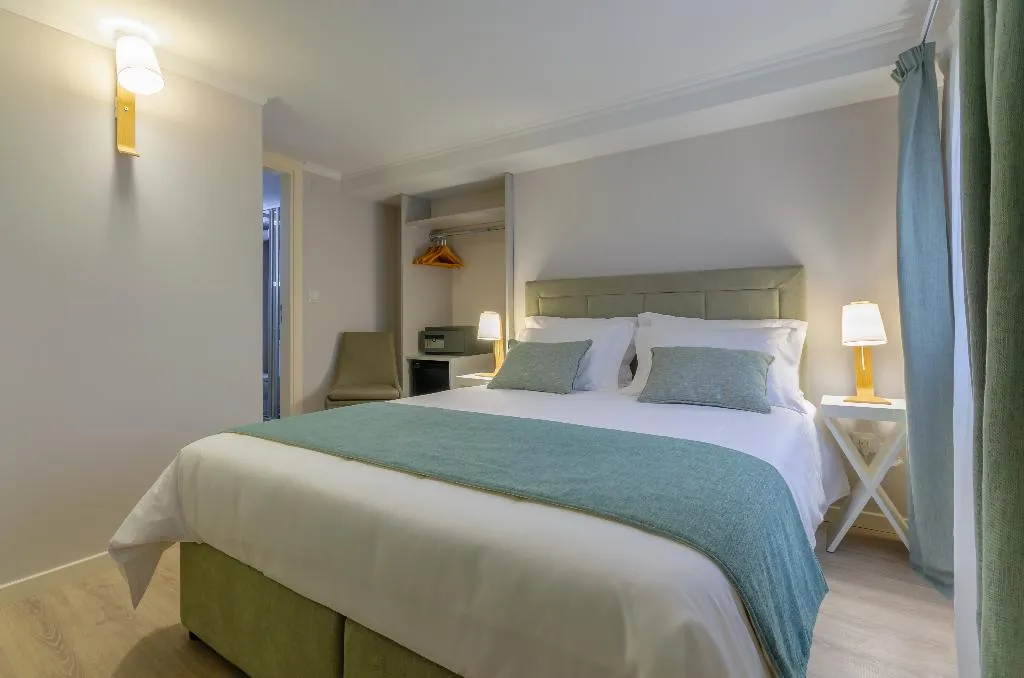 DOUBLE BASIC Room, Ver Belem Suites, Lisbon
