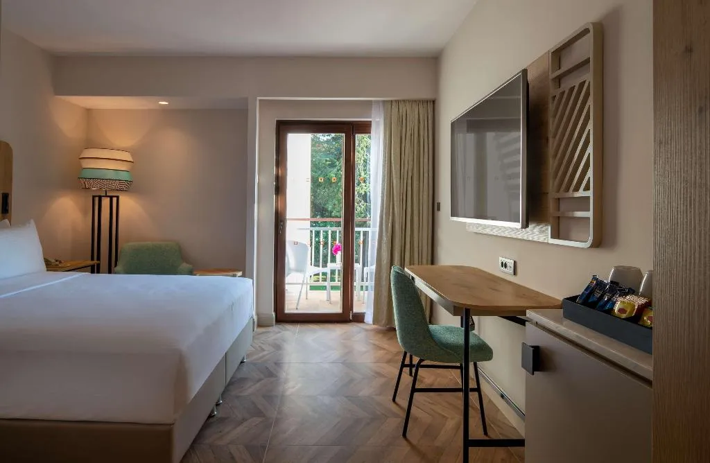 Room, DoubleTree By Hilton Bodrum Isıl Club Resort, Bodrum