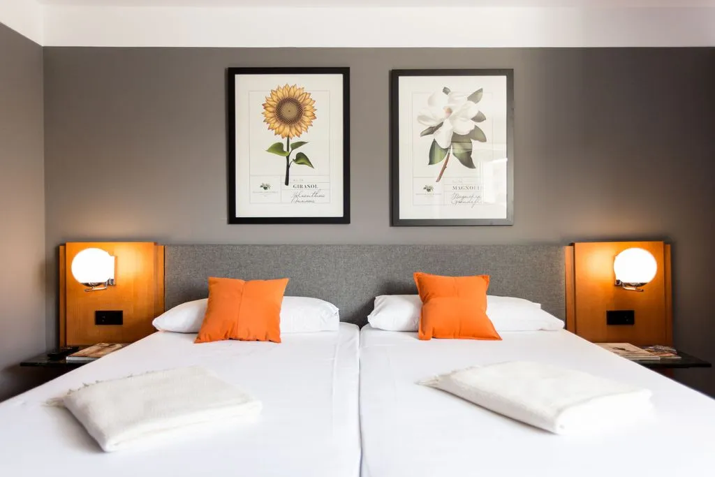 Double or Twin CAPACITY 2 Room, Malcom and Barret, Valencia