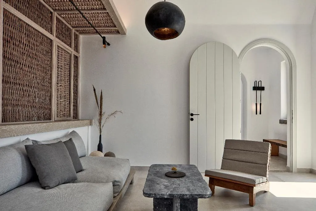 SUITE HONEYMOON Room, Canaves  Epitome, Santorini