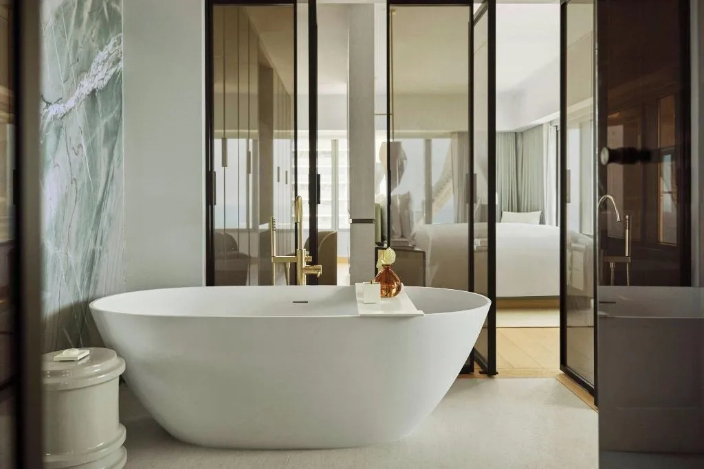 SUITE CITY VIEW KING BED Room, Hotel Arts, Barcelona