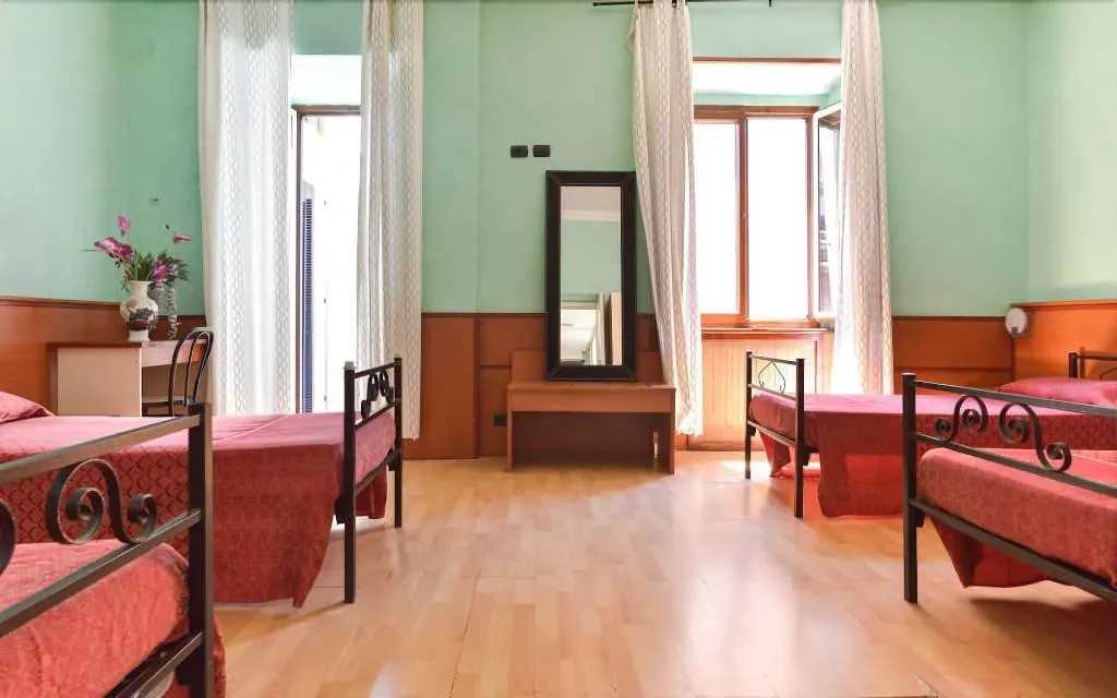 General view, Hostel Beauty, Naples