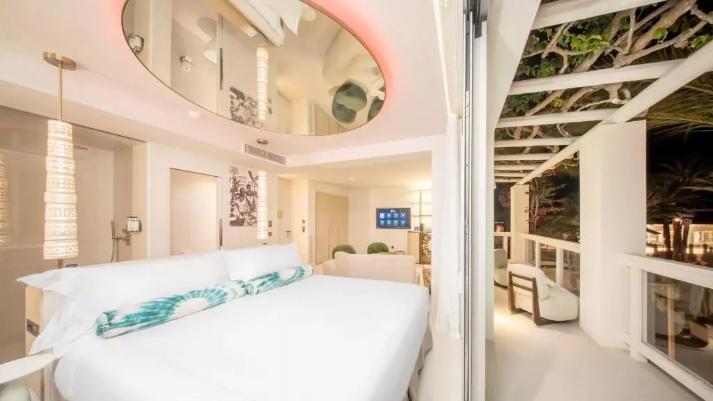 JUNIOR SUITE SEA VIEW Room, Destino Five Ibiza 5 Grand Luxe Resort, Ibiza
