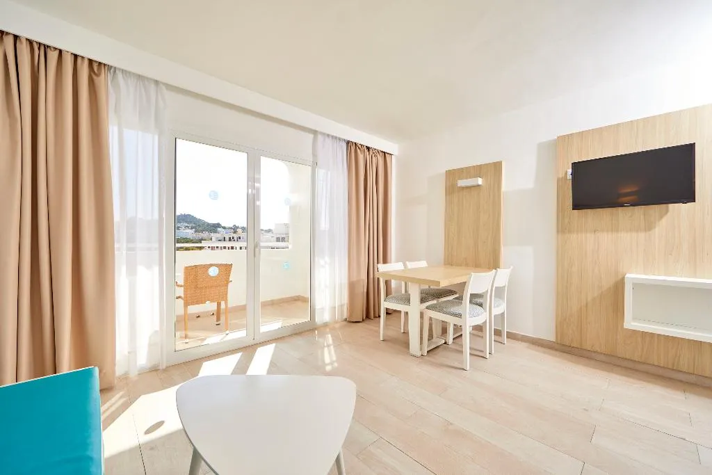 APARTMENT WITH BALCONY Room, Sun Beach, Majorca