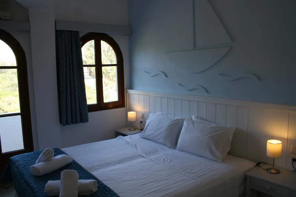 Room, Naiades Almiros River, Crete