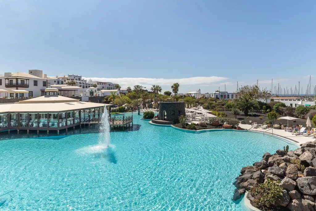 Pool, Hotel LIVVO Volcan Lanzarote, Lanzarote
