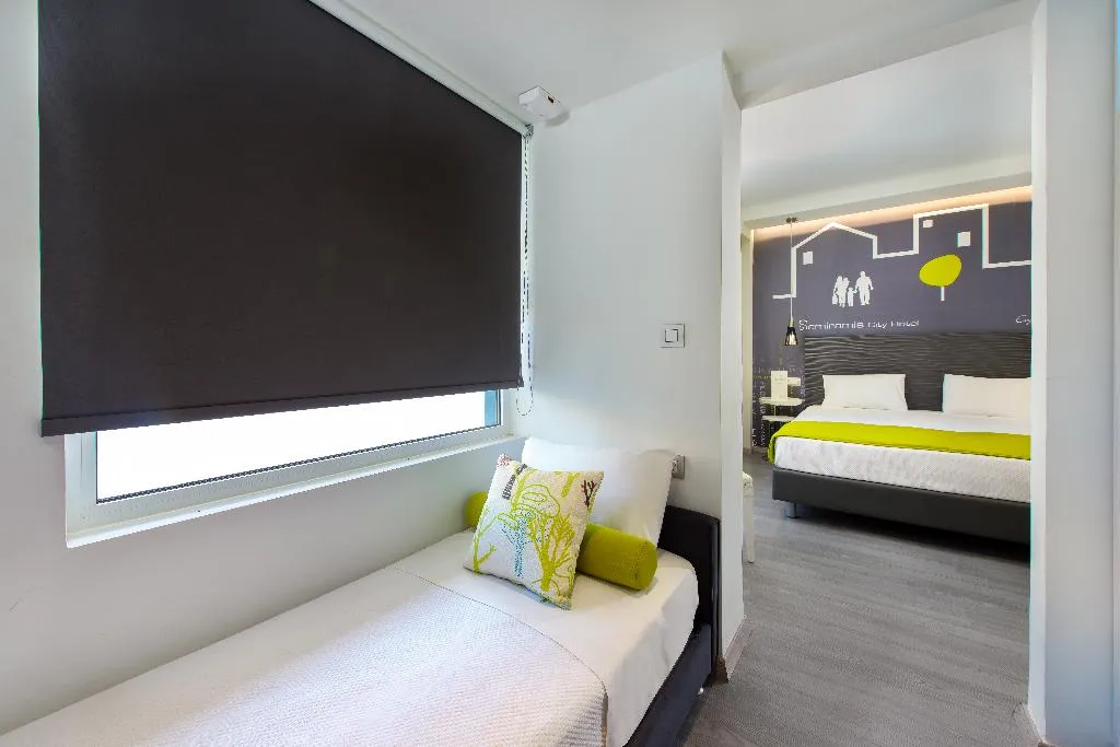 TRIPLE STANDARD Room, Semiramis City Hotel, Rhodes