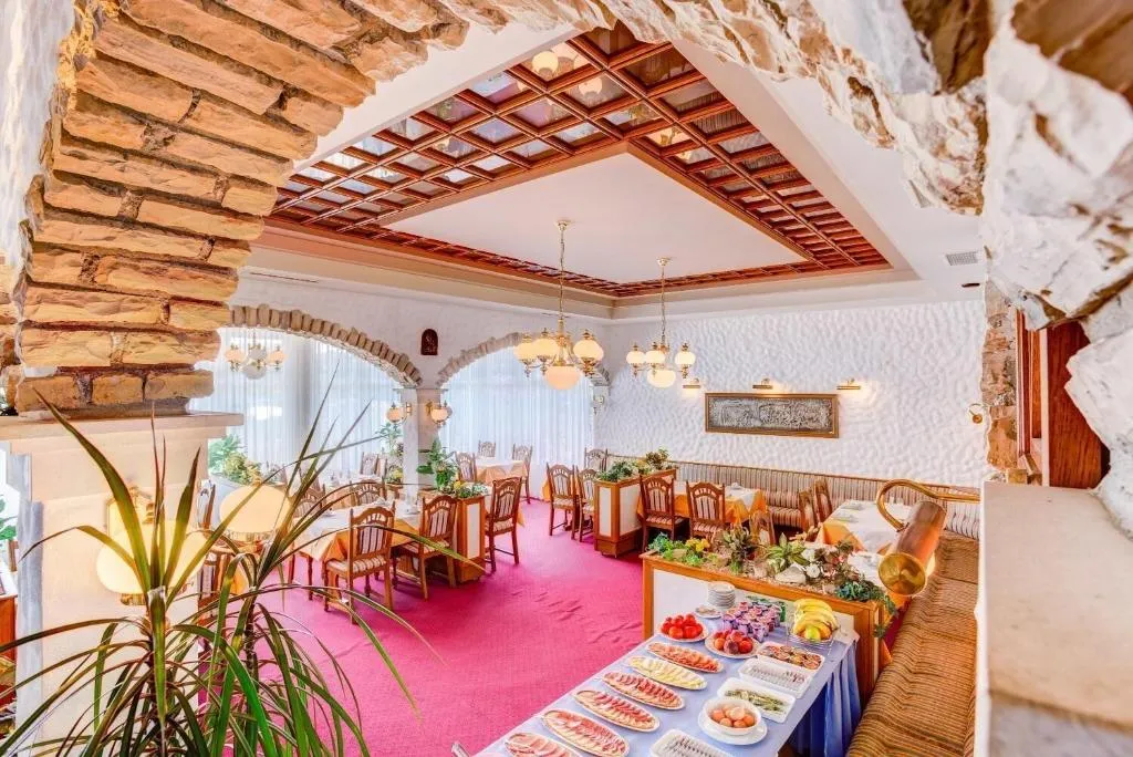 Restaurant, Bed & Breakfast Senator, Split