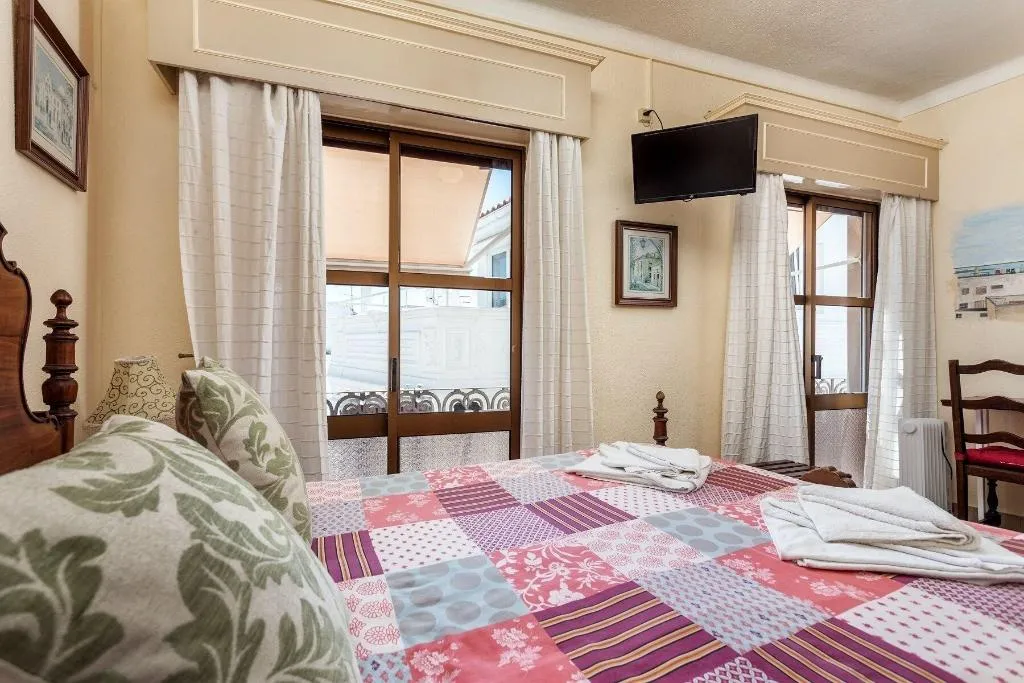 Room, Pension Bicuar, Algarve