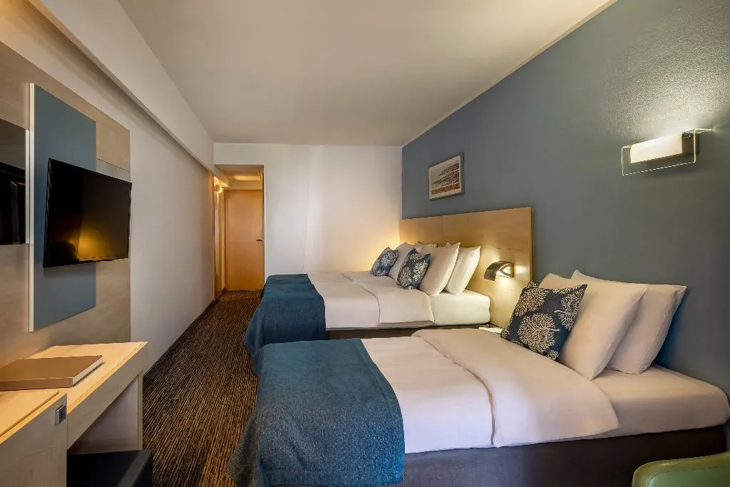 TRIPLE SUPERIOR WITH BALCONY Room, Valamar Diamant Hotel, Istria