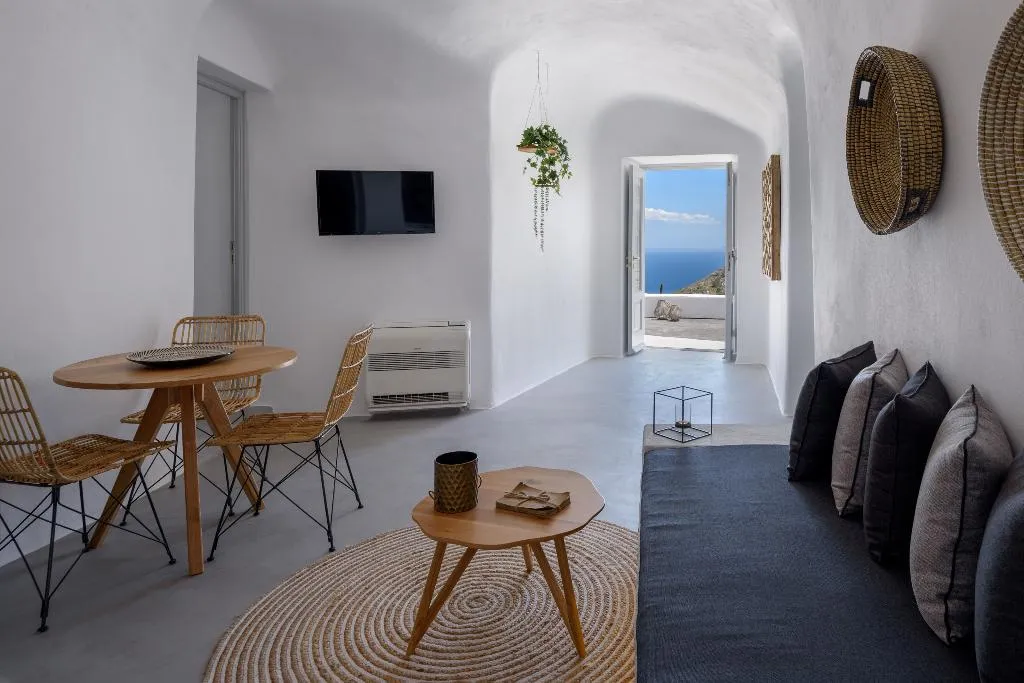 VILLA WITH PRIVATE POOL Room, Senses Luxury Villa, Santorini