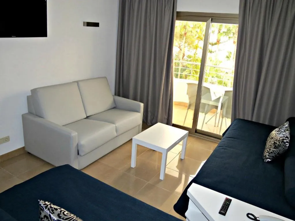 STUDIO STANDARD Room, BG Pamplona, Majorca
