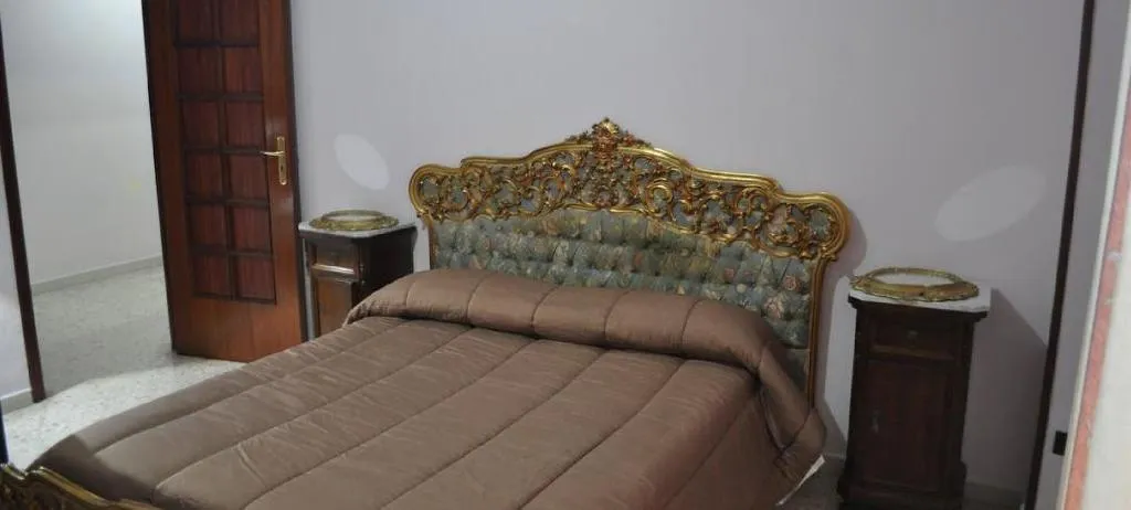 Room, Naples Experience Backpackers Hostel, Naples