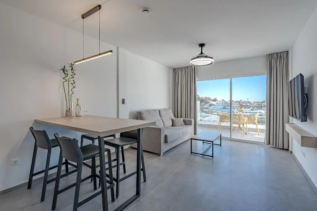 APARTMENT ONE BEDROOM Room, Costa Adeje Garden, Tenerife