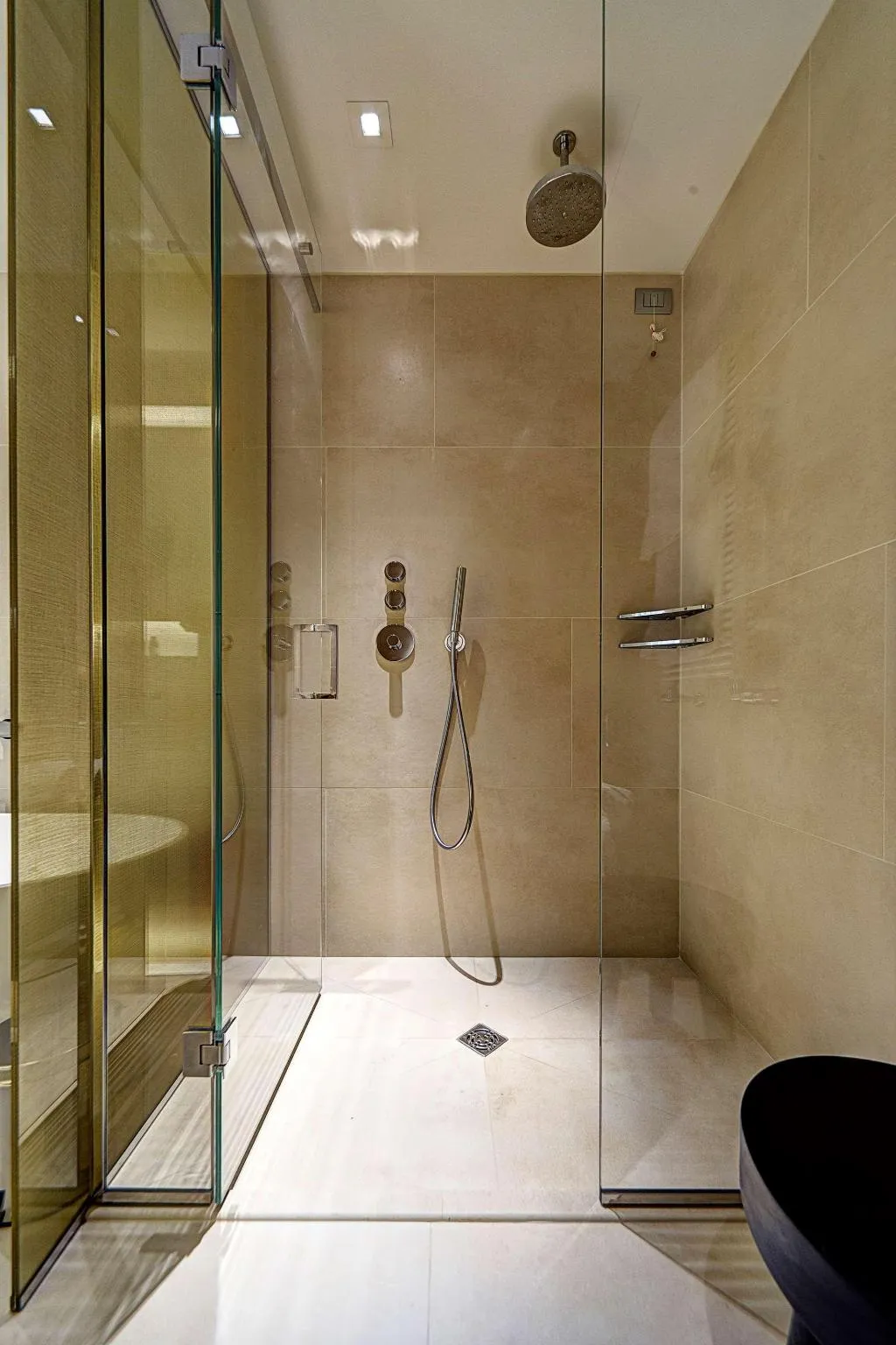 Room, Me Milan Il Duca, Milan